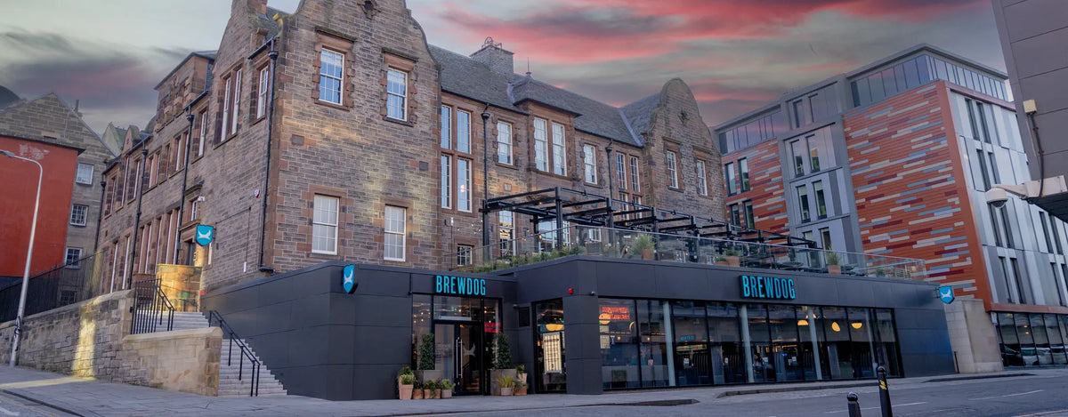 Doghouse Edinburgh Hotel - Image 1